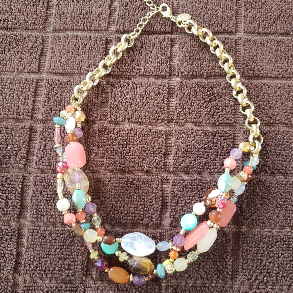 Lia Sophia necklace